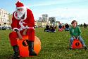 smBouncingSantaHoveLawns